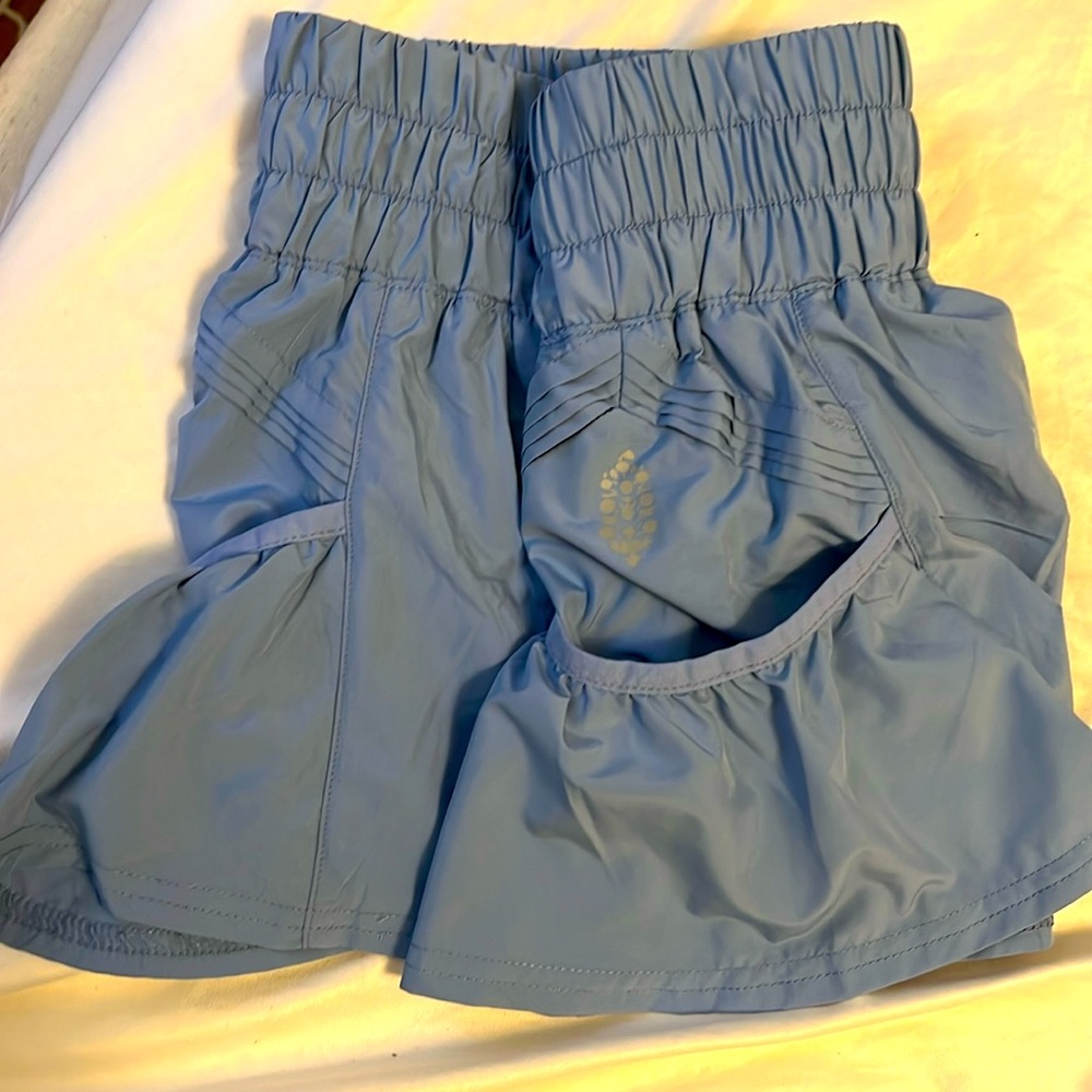 NWOT Free people get your flirt on shorts Never worn. Hard to find size XS